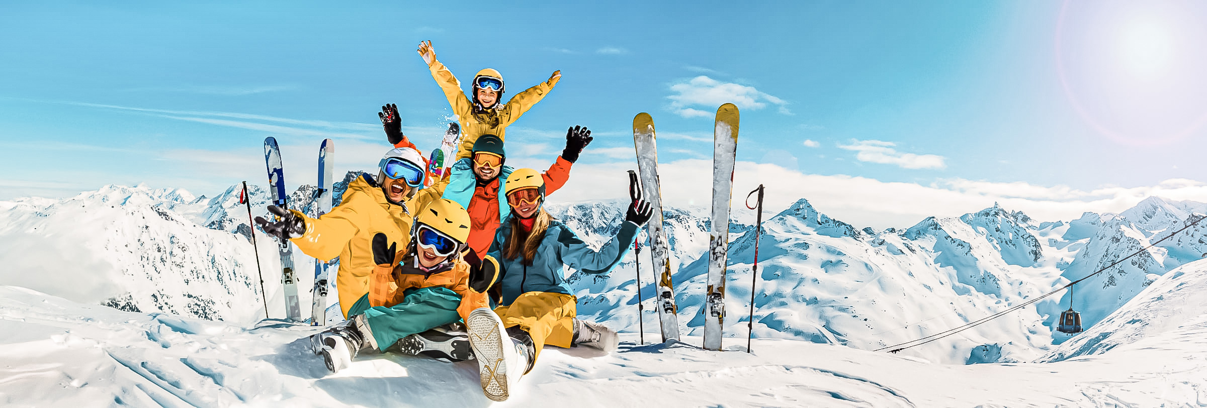 Familien Skiurlaub © shutterstock.com