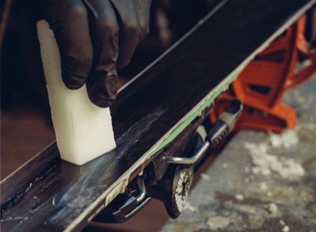 Ski wachsen © shutterstock.com